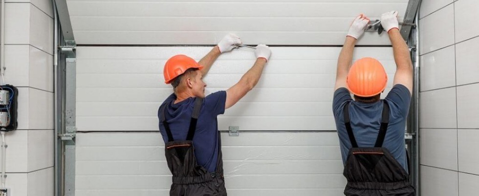 instalar puerta garaje